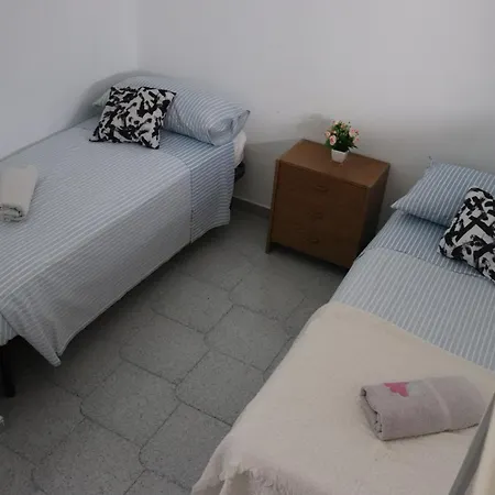 Apartment Tickety House