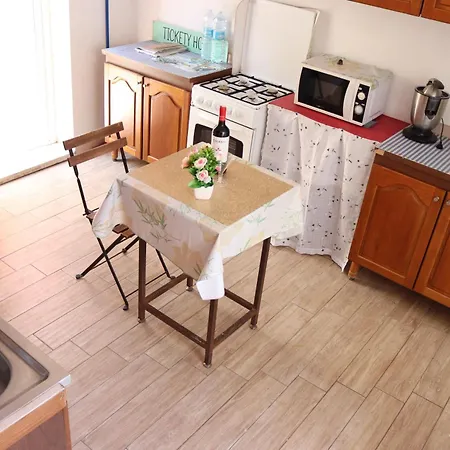Tickety House Apartment Torre A Mare